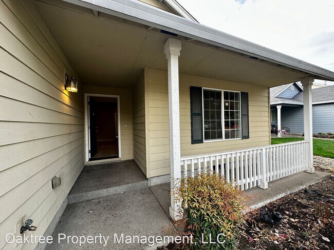 Building Photo - 3 br, 2 bath House - 1352 Ridgeview St