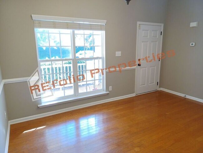 Building Photo - 403 Tresa Brook Ct