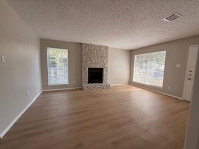 Building Photo - GCC Properties I LP Management Acct1 (2202 Donahue Ln)