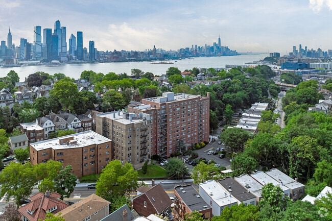Aerial Photo - Hamilton Weehawken Residences: Where Luxur...