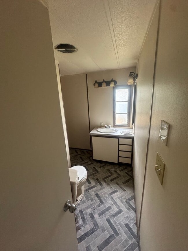 Building Photo - 27652 Siuslaw Rd