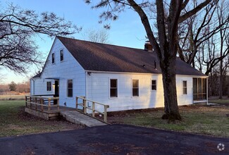 Building Photo - 1130 President St