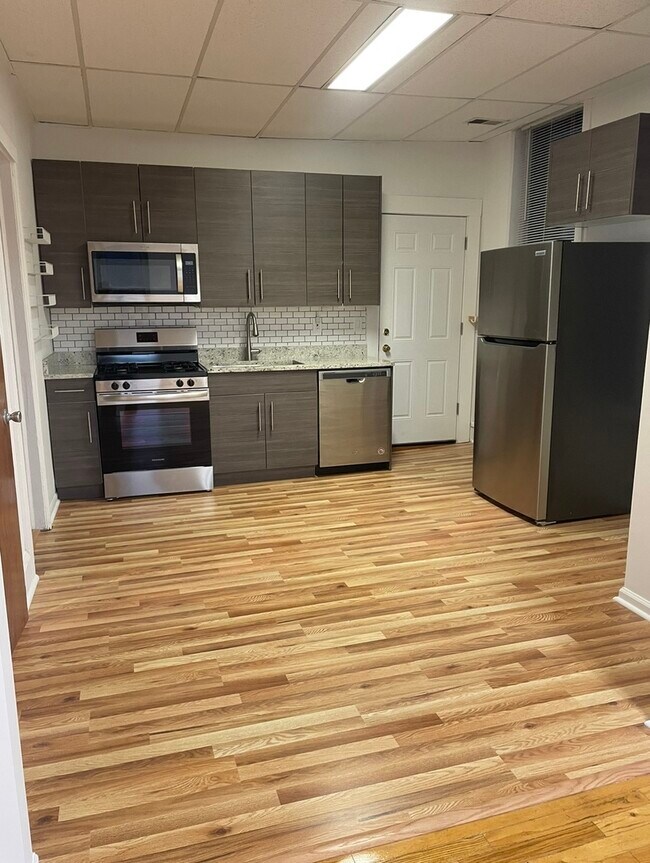 Foto del edificio - 1302 N Cleaver St