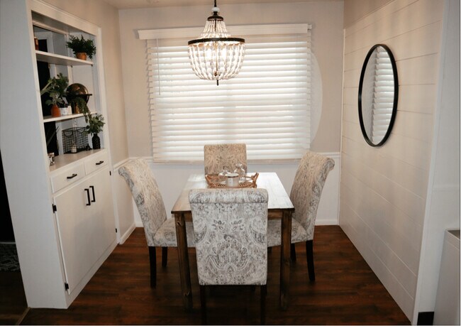 Foto del edificio - 1144 Sahara St