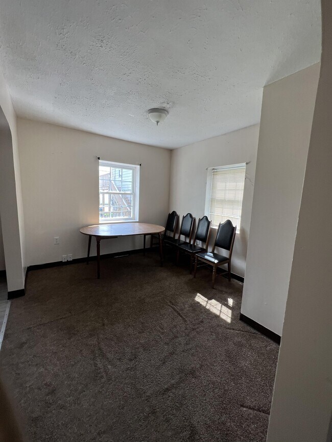 1305 Lightner Ave, Dunbar, WV 25064 House Rental in Dunbar, WV