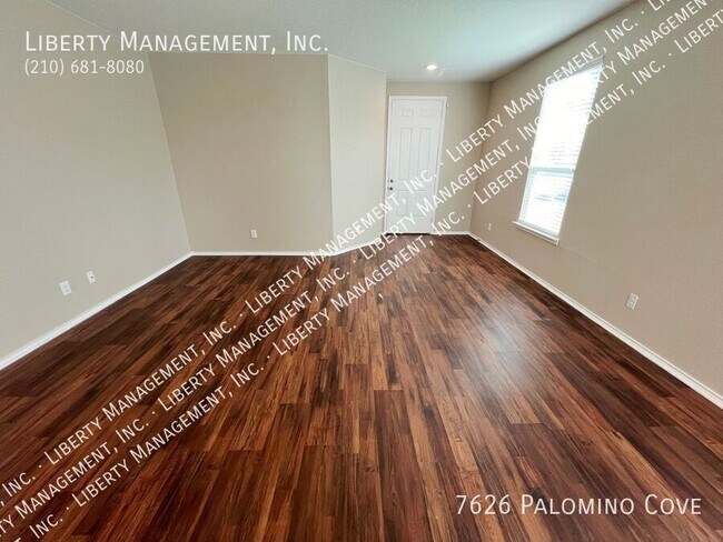 Building Photo - 3 Bed, 2.5 Bath Home near Randolph and For...