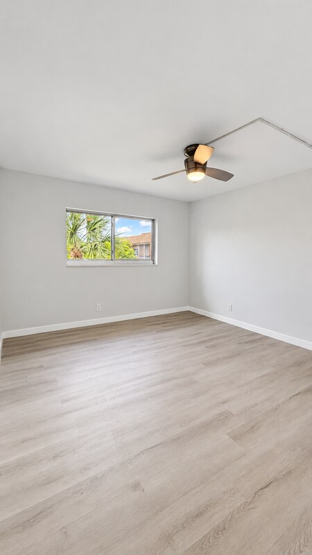 Foto del edificio - 4141 NW 26th St