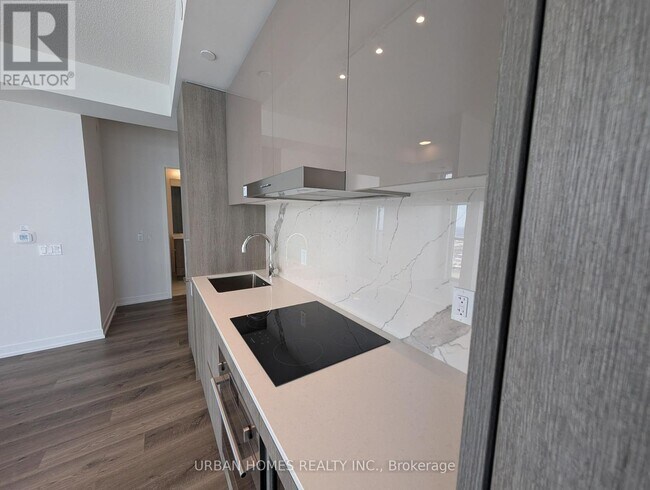 Photo du bâtiment - 195 Commerce St