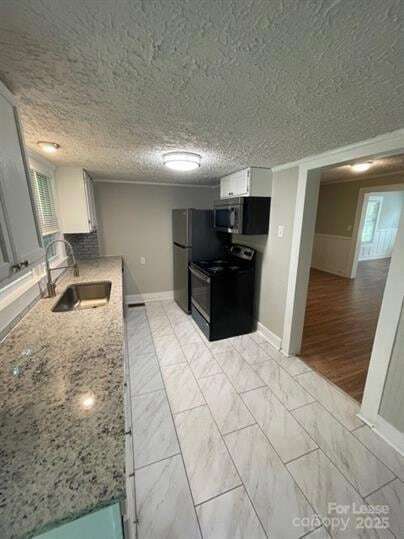 Building Photo - 1036 Ridge Ave