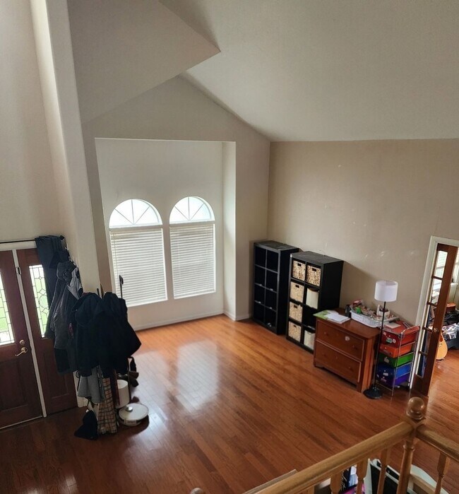 Foto del edificio - 848 Granada Ln