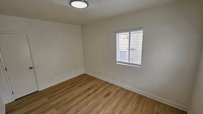Foto del edificio - 465 1/2 N Boylston St