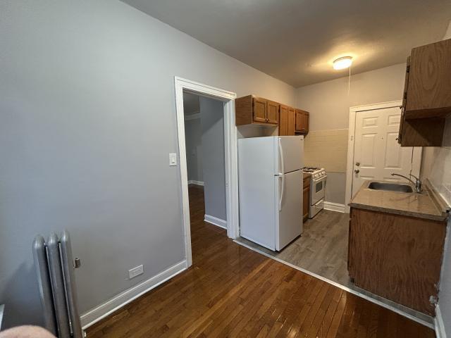 Foto del edificio - 1 bedroom in Chicago IL 60626