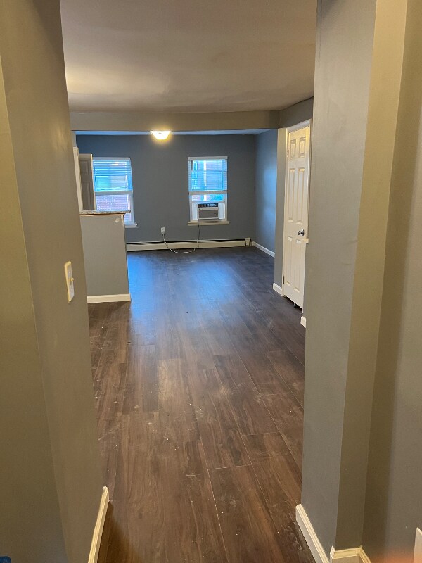 Foto principal - 421 Dickinson St