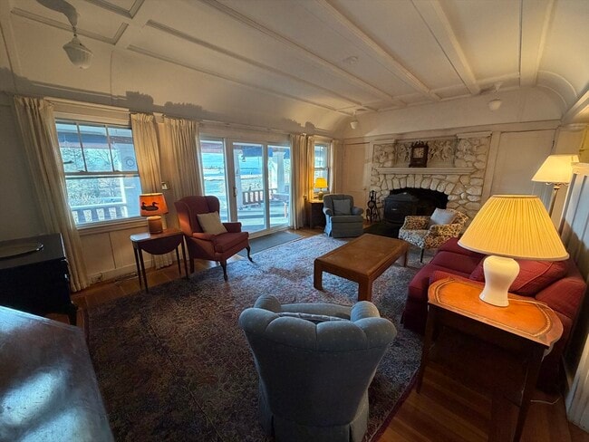 Foto del edificio - 630 Washington St