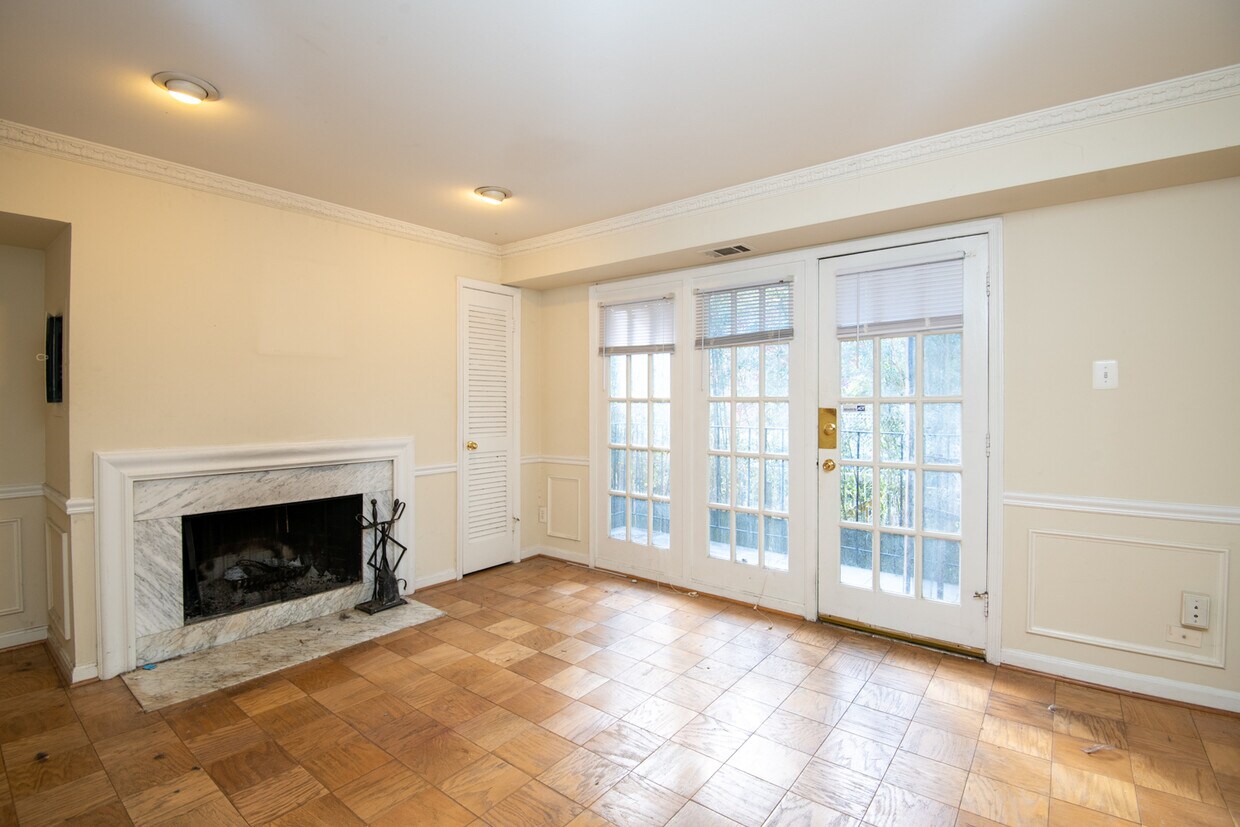 Primary Photo - 1778 Lanier Pl NW