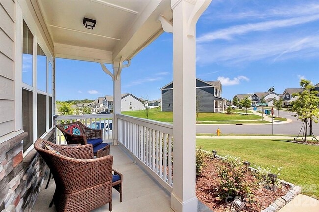 Building Photo - 4925 Grace View Dr