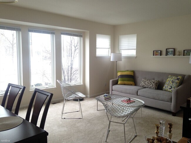 Building Photo - 3 br, 2.5 bath Condo - Wexford Commons