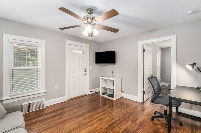 Foto del edificio - 7624 N 28th Ave