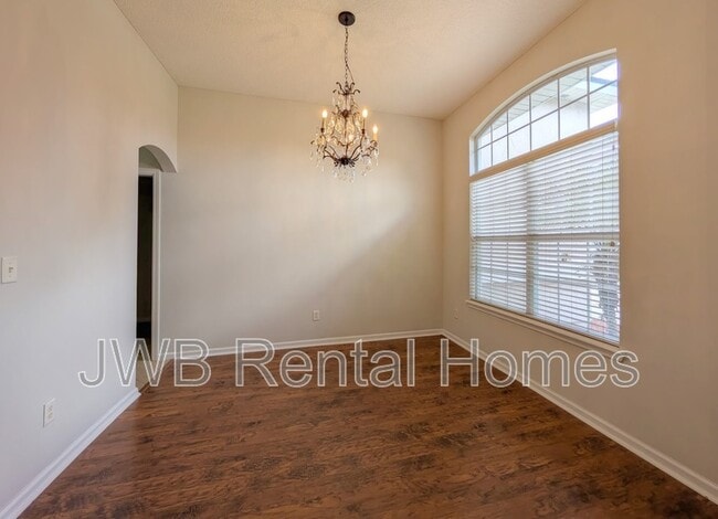 Building Photo - 3060 Havengate Dr