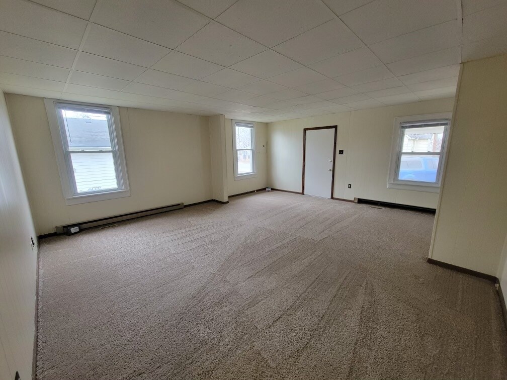 2717 S Moreland Ave, Indianapolis, IN 46241 Townhome Rentals in