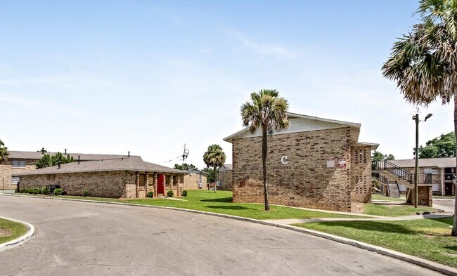 Foto del edificio - 150 SW Florida Loop