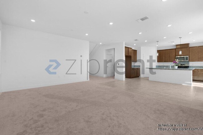 Foto del edificio - 8088 Monterey Pebble Wy