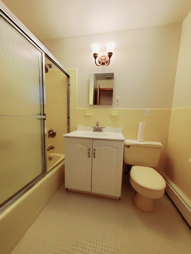 Building Photo - 24 Michael St