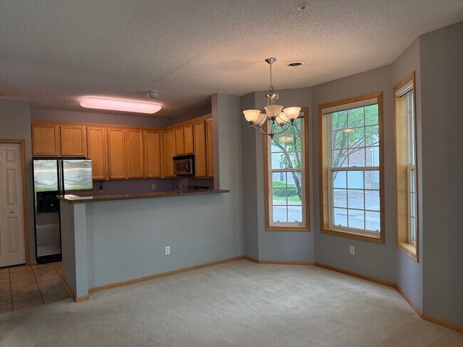 Foto del edificio - Modern & Cozy 3 Bedroom Townhome In Apple ...