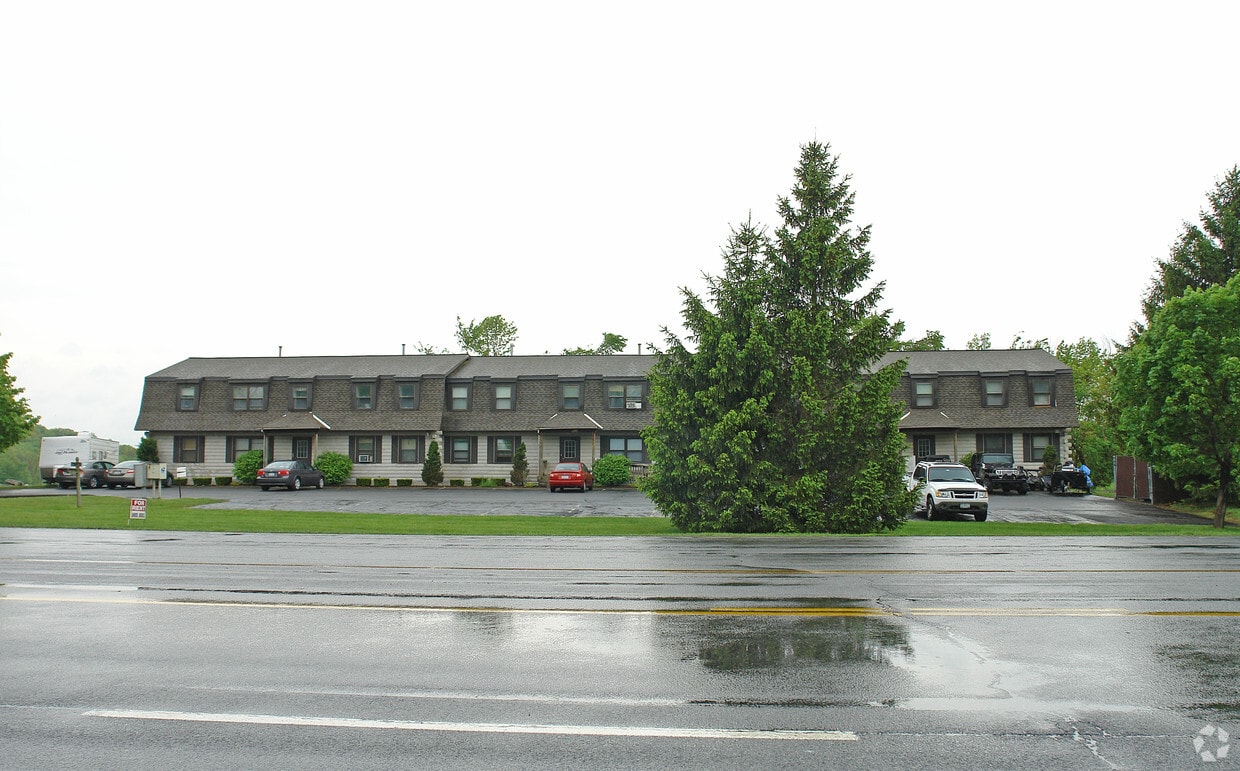 Building Photo - 1260 Loudon Rd
