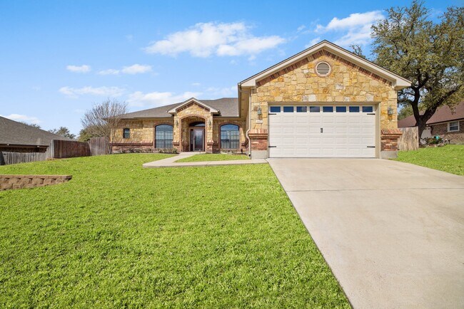 Building Photo - 6411 Jovana Dr