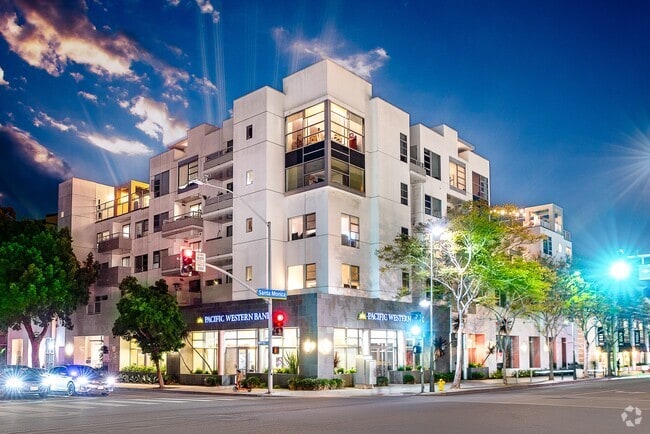 Modern Luxury: Riva Apartments in Santa Monica - Riva