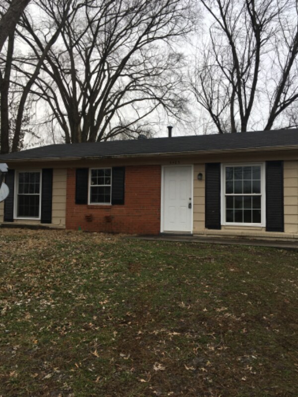5405 Lagoona Dr, Louisville, KY 40219 House Rental in Louisville, KY