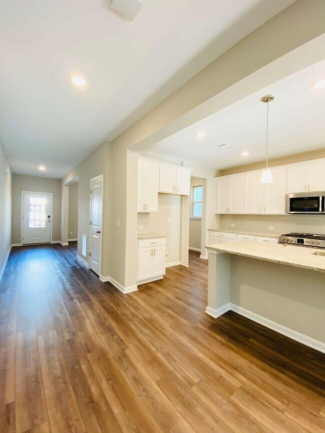 Foto del edificio - 4407 Waxwing St