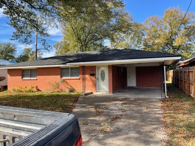Foto del edificio - 1014 Johanna Pl