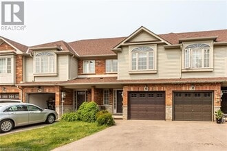 Building Photo - 34 Elderberry Ave