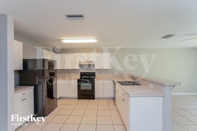 Building Photo - 9192 Hillburn Terrace