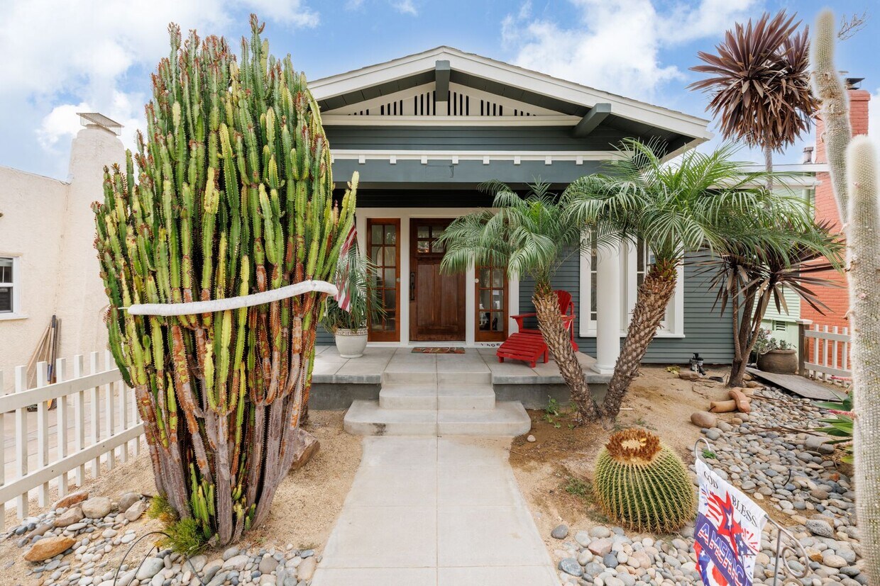Foto principal - Fully Remodeled Craftsman in North Park! ?...