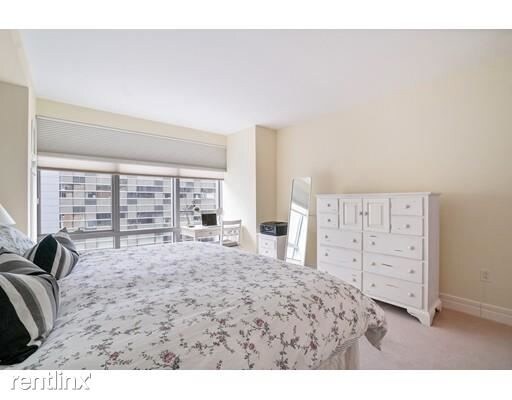 Building Photo - 2 br, 2.5 bath Apartment - 1 Avery St Apt 10G