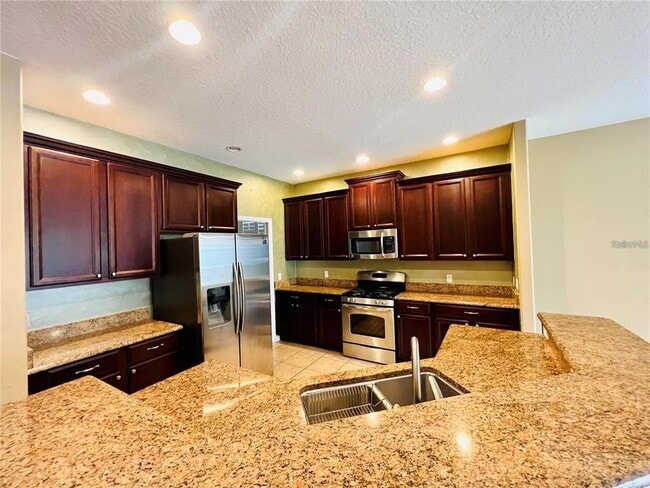 Building Photo - 13920 Bluebird Pond Rd