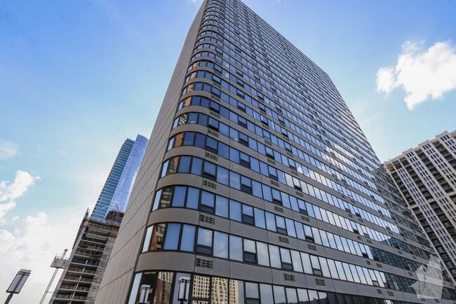 Building Photo - 1234 S Michigan Ave