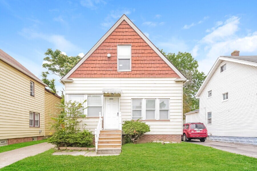 Foto principal - 3444 W 135th St