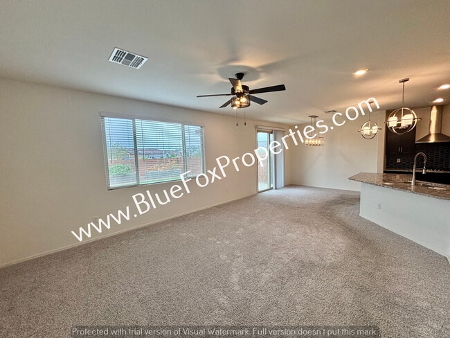Building Photo - 8896 E Pantano Bluff Dr