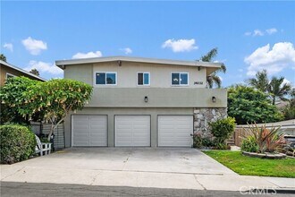 Building Photo - 34032 La Serena Dr