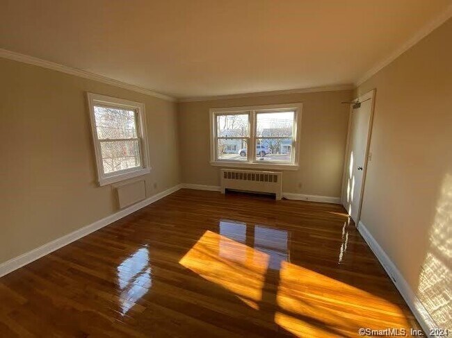 Foto del edificio - 116 Blachley Rd