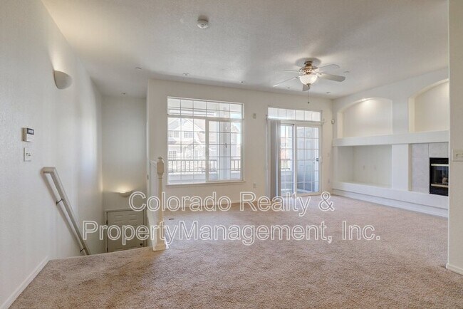 Building Photo - 12711 Colorado Blvd