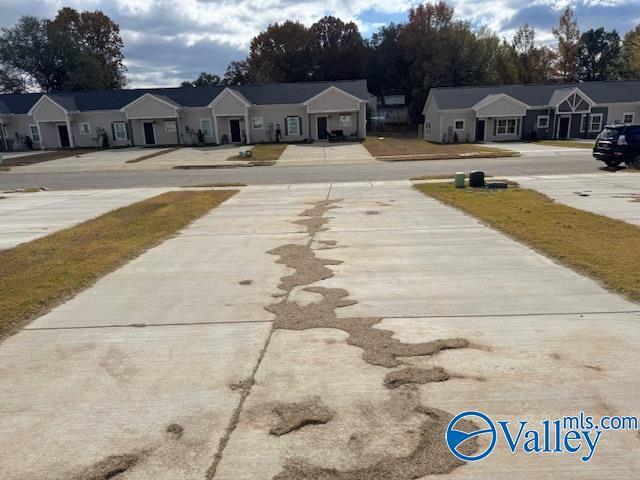 Foto del edificio - 123 Foster Wy Dr