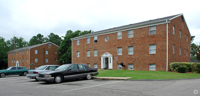 Building Photo - 611-619 Peyton St