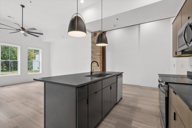 Foto del edificio - 308 Oak St