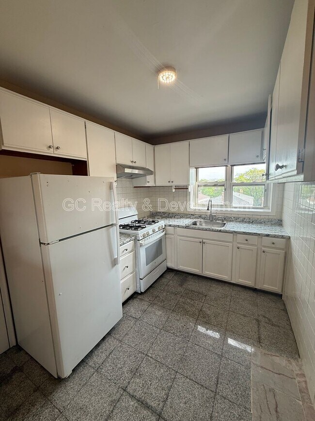 Foto del edificio - 2621 W Fitch Ave