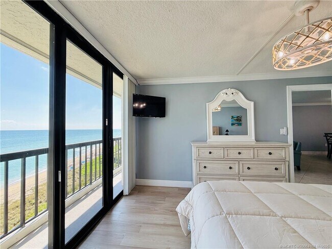Foto del edificio - 10680 S Ocean Dr